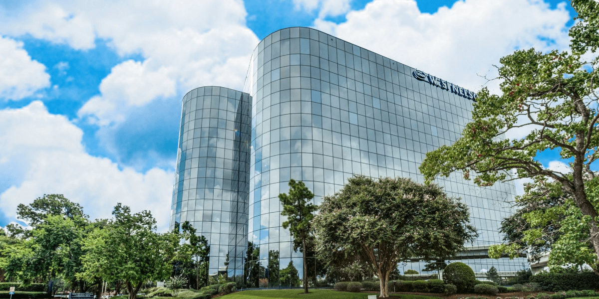 Kaneka Corporation THE TENANT ADVISOR